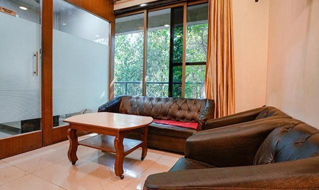 New Prabhu Sharan By Glitz Hotels Navi Mumbai Eksteriør billede